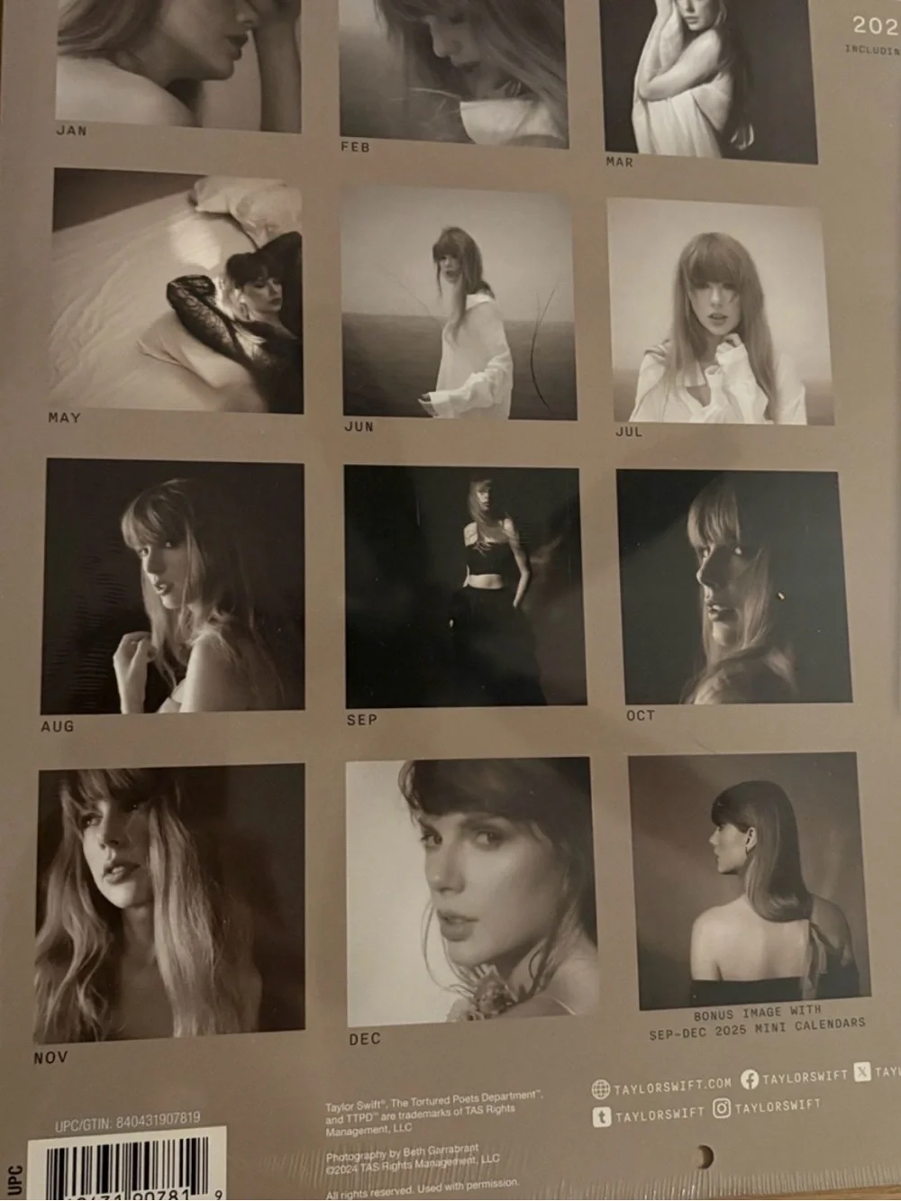 Taylor Swift 2026 Official 16 month Wall Calendar NWT